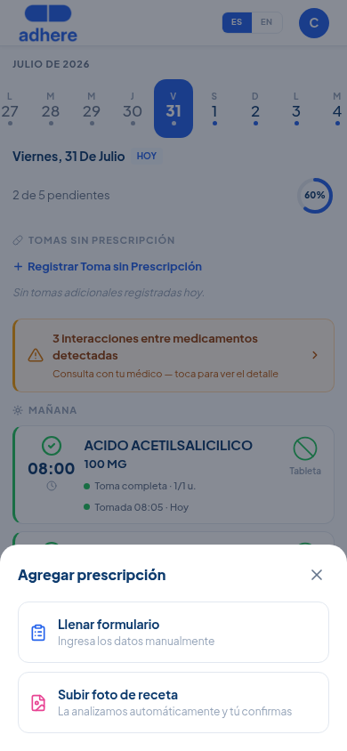 Selector mostrando Llenar formulario o Subir foto de receta